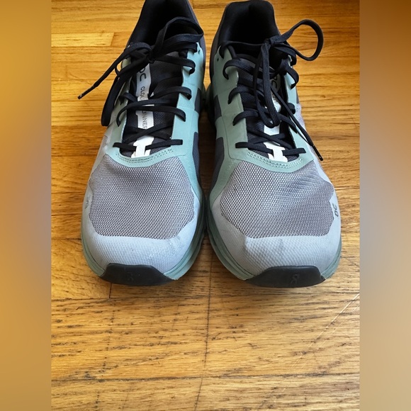 ON Cloud Runner Shoes (US Men’s 13) - Picture 6 of 10